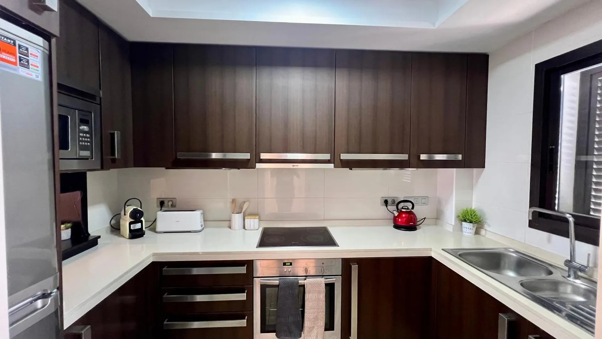 شقة Seaview Luxury Penthouse كاساريس إسبانيا
