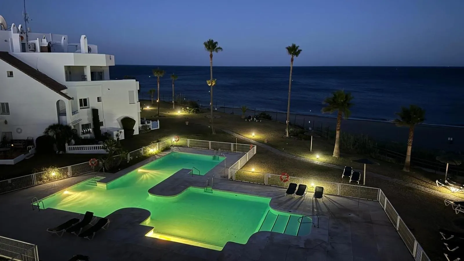 Seaview Luxury Penthouse Apartment Casares