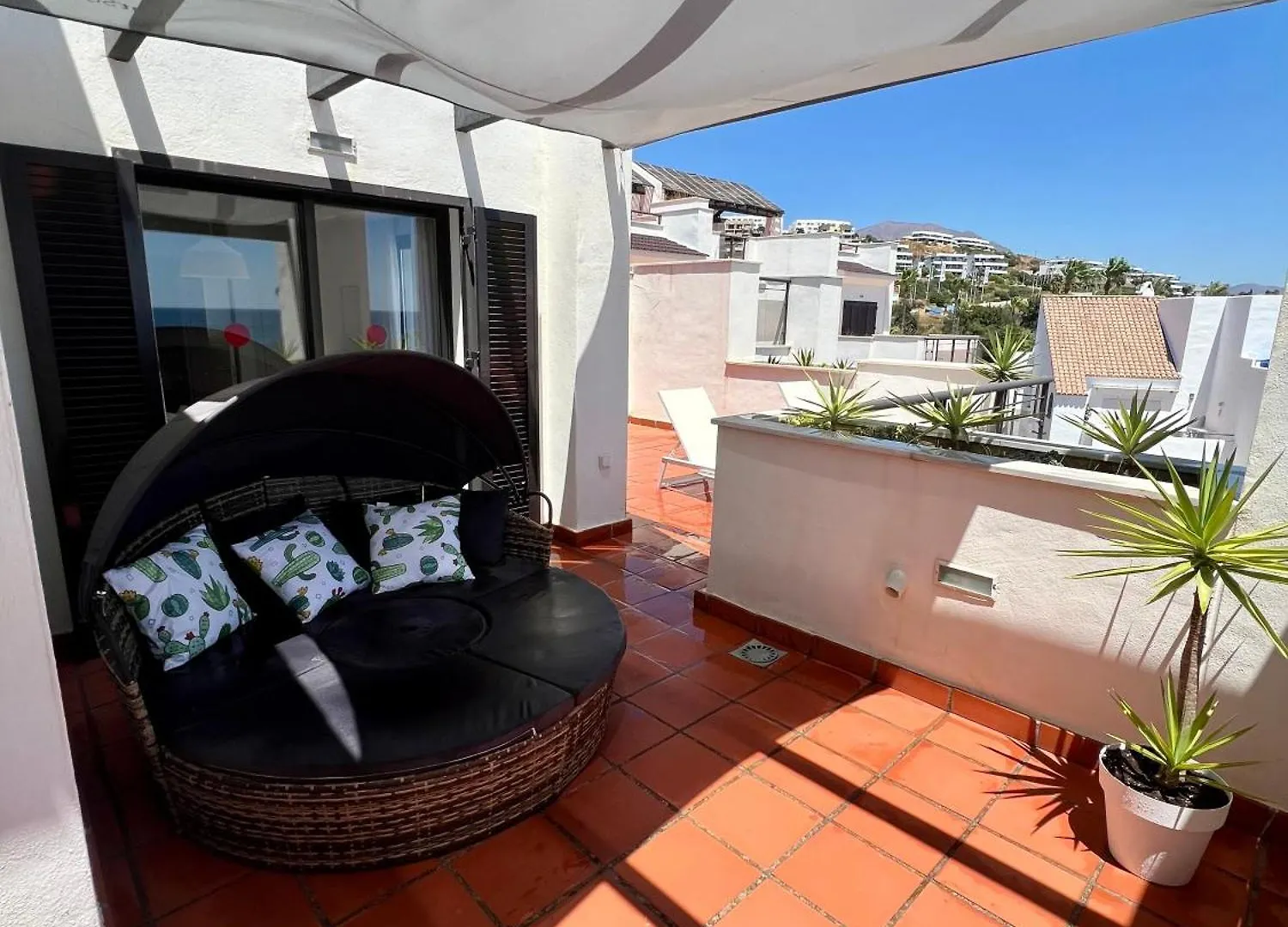 Seaview Luxury Penthouse Apartment Casares