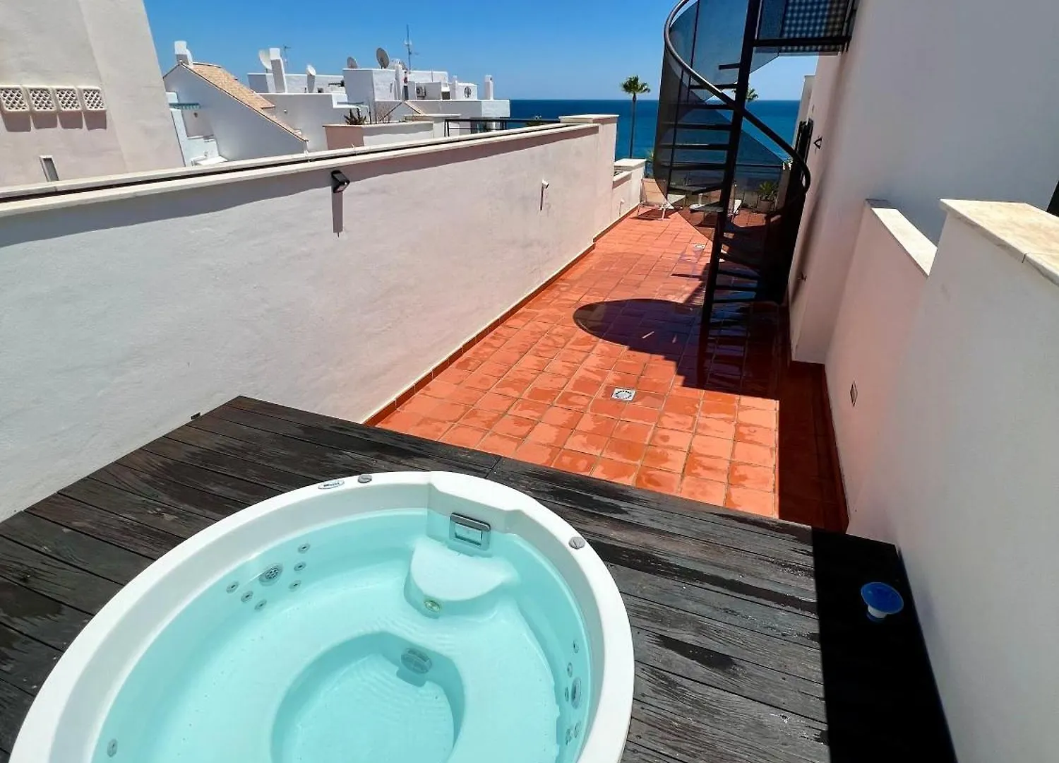 Seaview Luxury Penthouse Apartment Casares